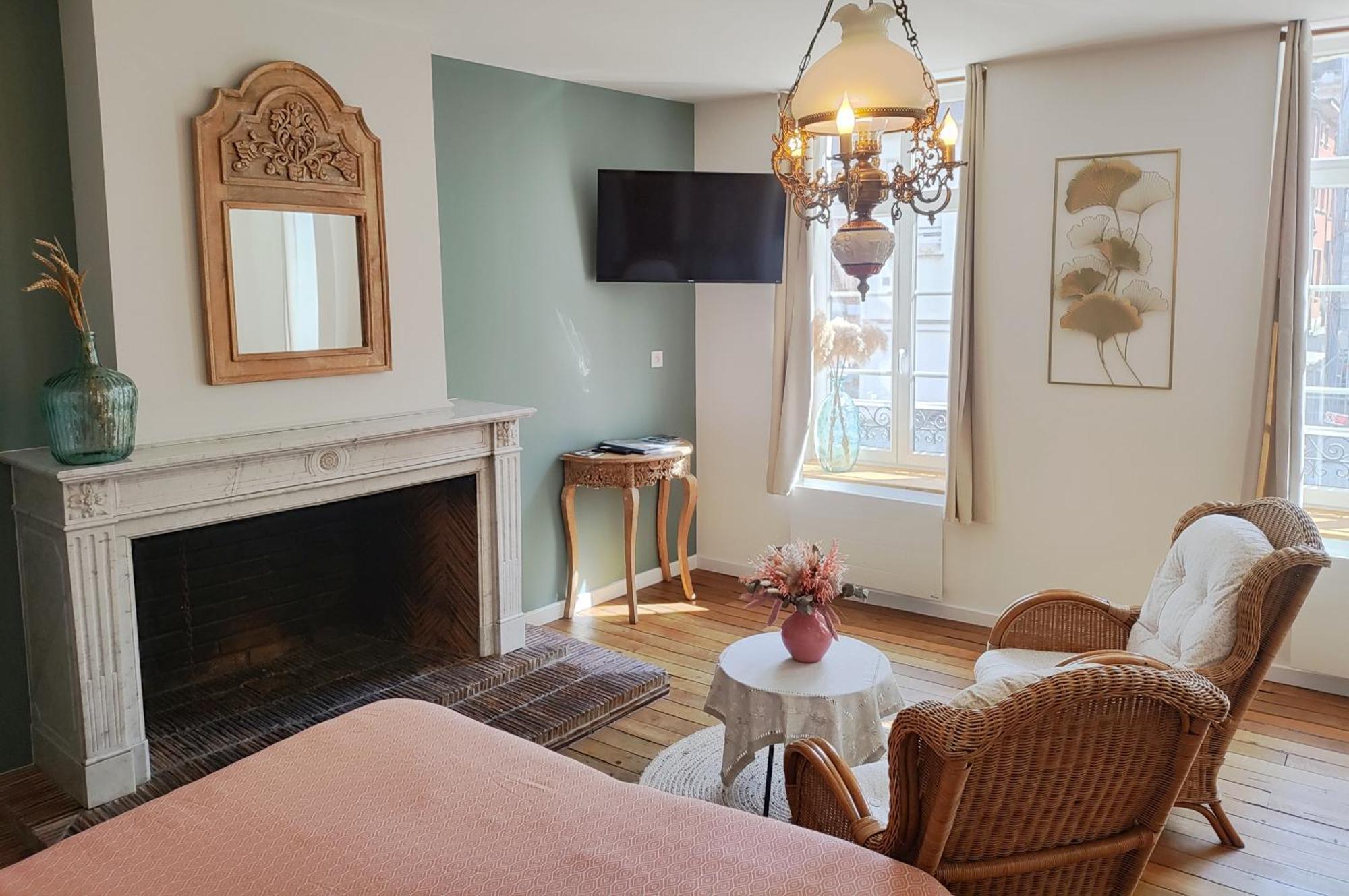 Le Relais Napoleon Bed & Breakfast Avesnes-sur-Helpe Екстериор снимка